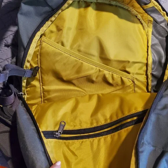 Patagonia Paxat Backpack 32L - Grey/Gold - Picture 12 of 12